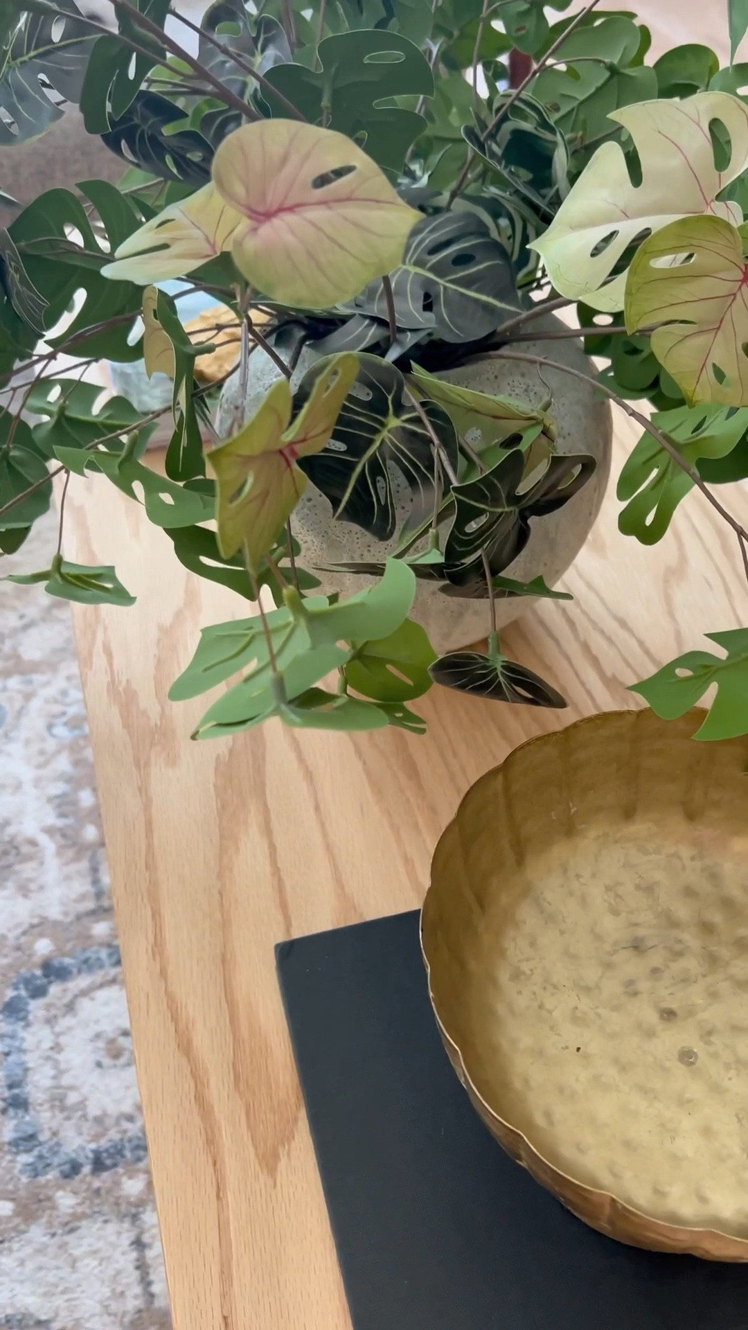 My favorite area that I have ever decorated. I’m not even kidding. I haven’t changed this in a few years and I probably won’t change it for the next couple of years.

#LTKFindsUnder50 #LTKHome #LTKFindsUnder100