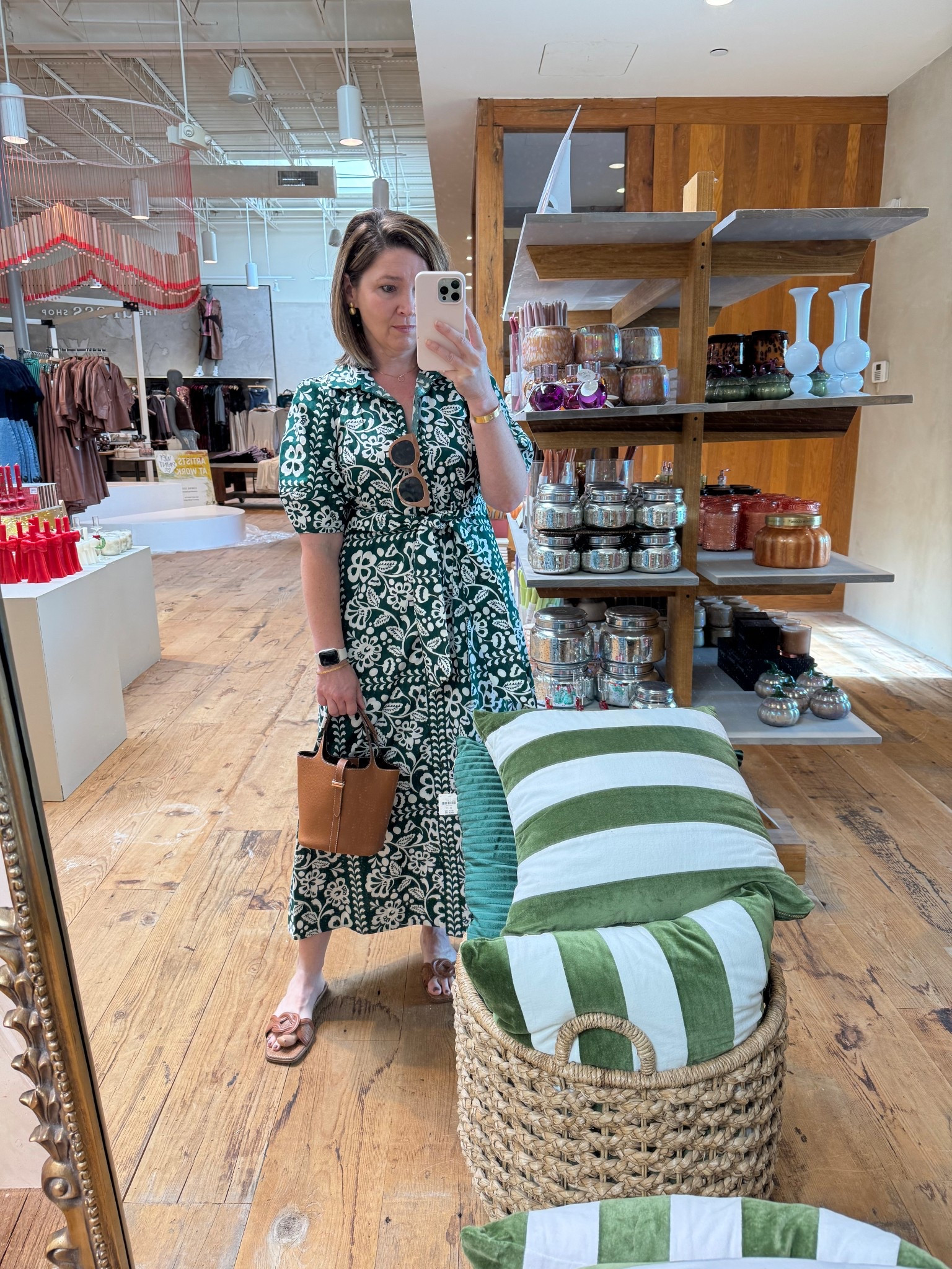 ALWAYSAGNES wearing xsmall dress! Fall dress, fall outfit, casual dress 

#LTKStyleTip #LTKFindsUnder50 #LTKOver40