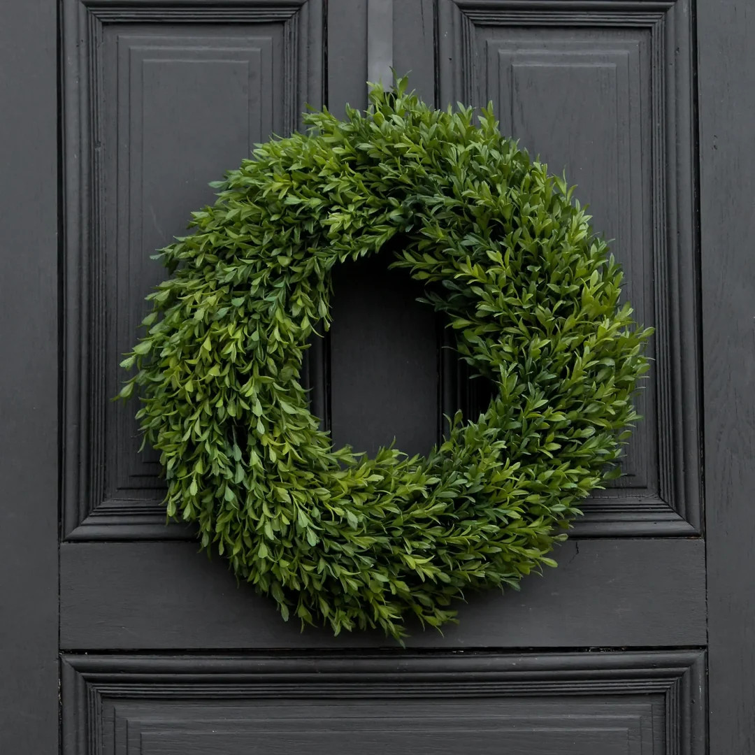 Realistic English Boxwood Leaf Front Door Wreath \u2013 18" or 24" Everyday All Season Greenery | Darby Creek Trading
