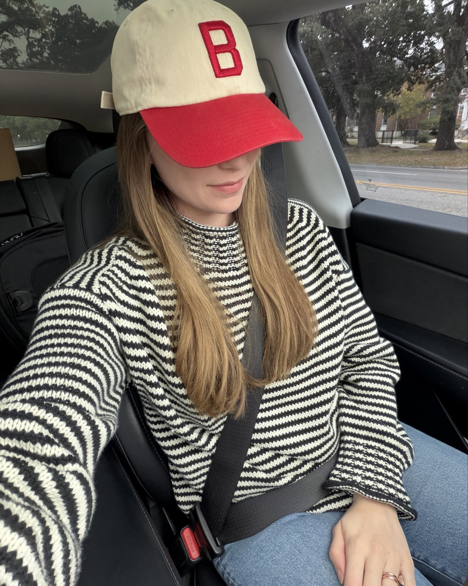 Ootd featuring the iconic rollneck sweater from JCrew and my all time favorite jeans👏🏼

#LTKFindsUnder100 #LTKCyberWeek #LTKSaleAlert