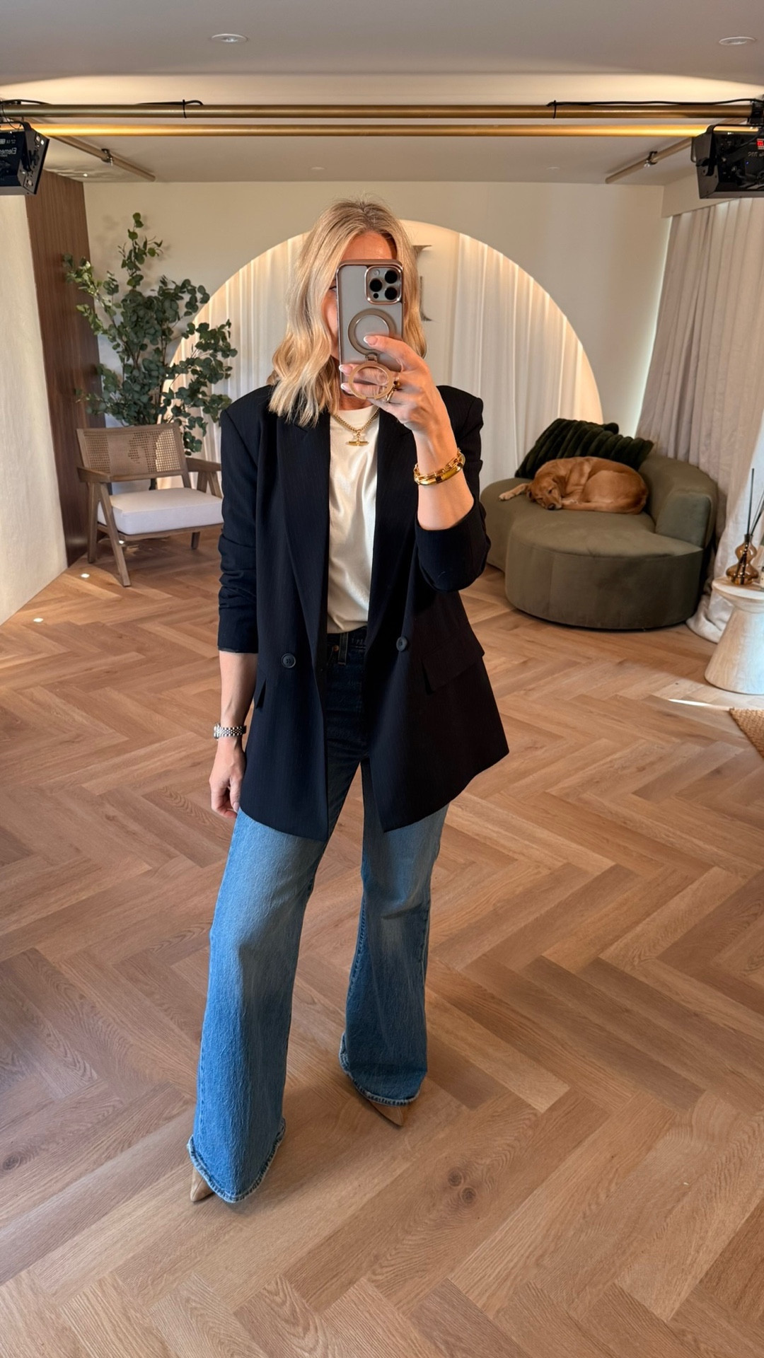 The key to spring dressing is having a selection of jackets in your wardrobe.

It’s the one piece that can completely change an outfit  and honestly, you can never have too many options this time of year.

We’ve pulled together 12 of our favourites, some we’ve brought into the studio for clients and others we’ve been loving ourselves. From everyday staples to more statement pieces.

So the question is which spring jacket is your favourite?  

#LTKuk #LTKstyletip #LTKspring