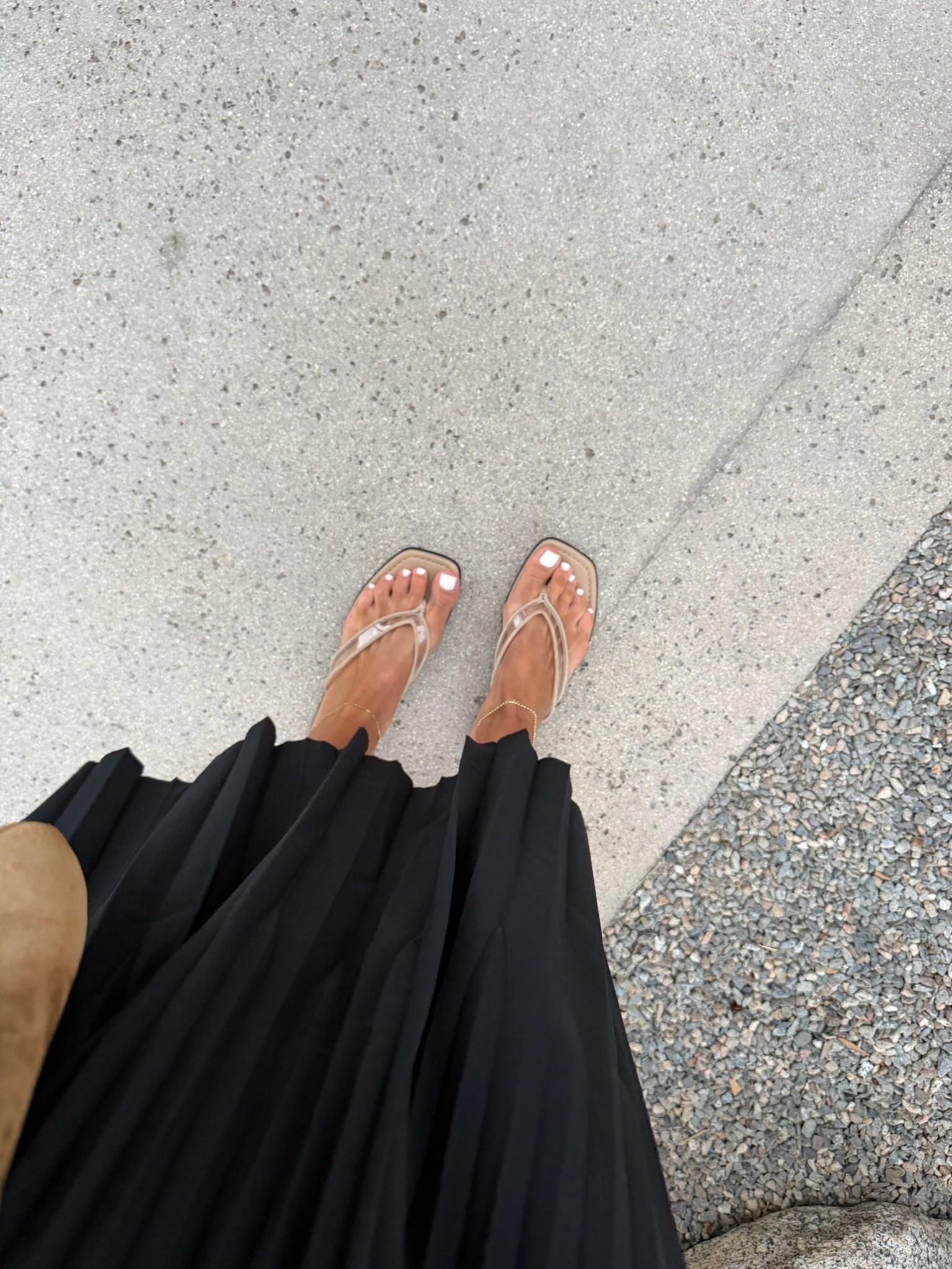 These barely there sandals are the pair I keep wearing when I want the outfit to stay simple but still feel finished. The slim neutral straps work with everything, and I love them with a black maxi for an easy dinner look.

neutral sandals, strappy sandals, summer shoes, black maxi dress, dinner outfit, vacation style, minimalist shoes, warm weather outfit, everyday sandals, women’s fashion, annabrstyle

#LTKTravel #LTKSeasonal #LTKOver40