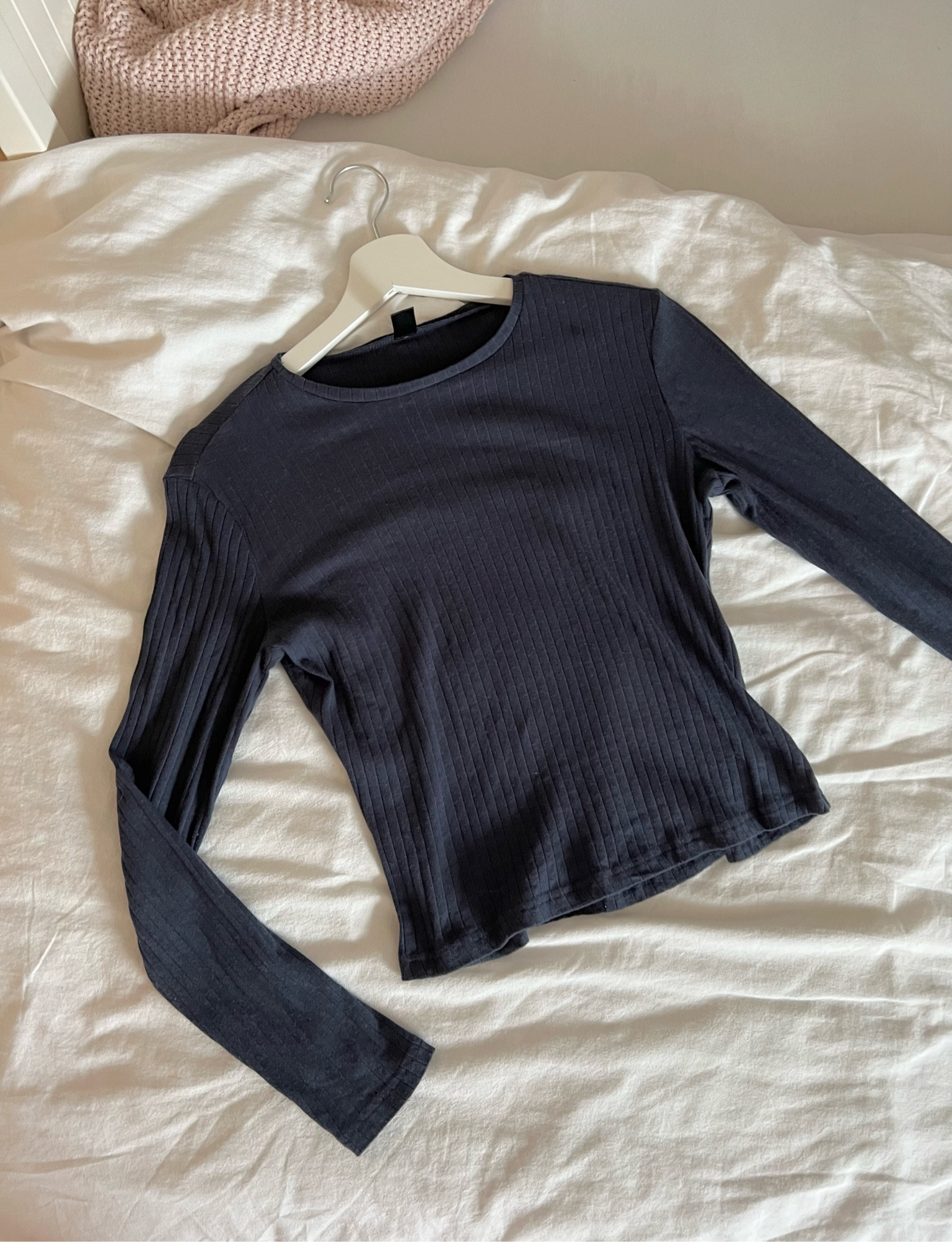 basic longsleeve, dark blue longsleeve, ribbed longsleeve, navy longsleeve , Skims dupes, skims, beige, white, basic tops , basics , ribbed tops, skims , trendy , H&M , longsleeve , 2023 fashion , outfit inspo 

Try on, School outfit, winter fashion, 2023 fashion, basics , gold hoops , gold jewelry , grey, H&M , outfit inspo , outfit inspiration

#LTKstyletip #LTKfit #LTKFind