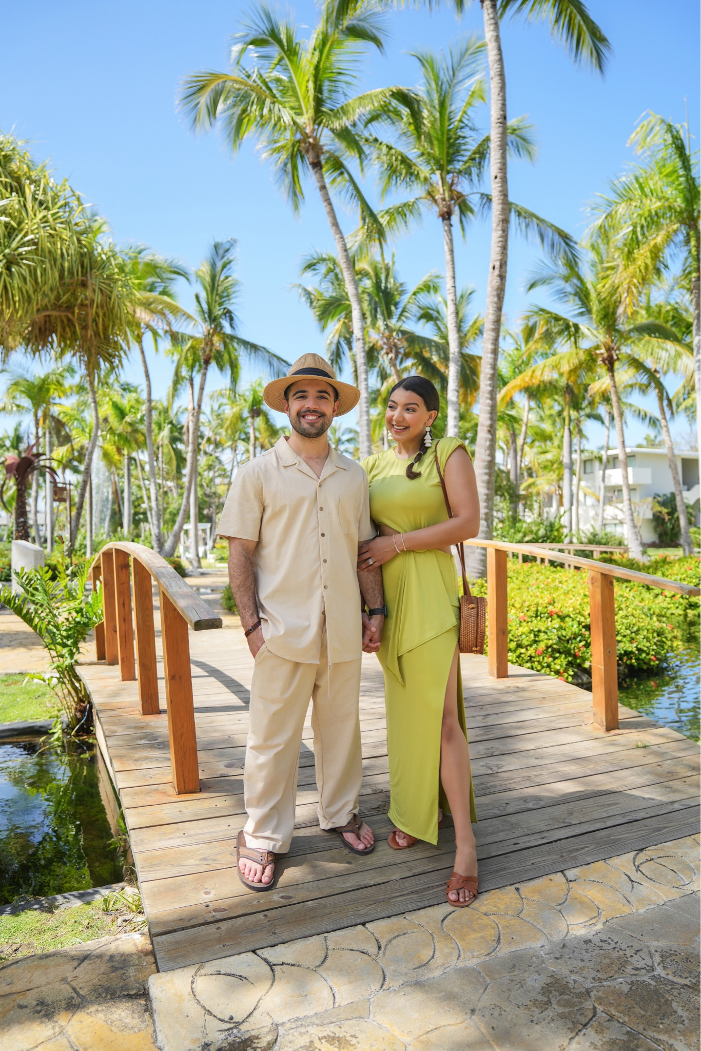 Travel Couples Outfit Ideas 

#LTKstyletip #LTKunder100 #LTKtravel