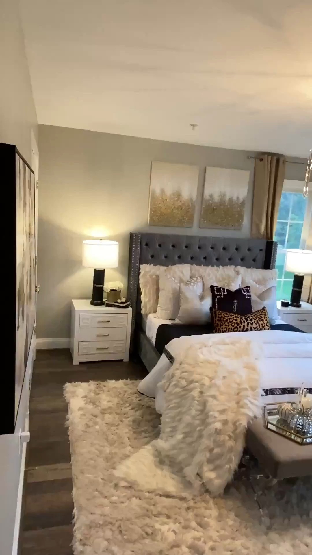 Glam bedroom styling ideas

#LTKHome #LTKSaleAlert