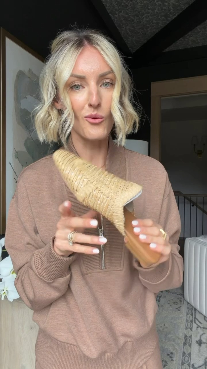 These are a raffia mule, so I might save them to try them out in the spring! However, they are a really nice shoe!

Loverly Grey, Amazon, raffia shoes, raffia mules, spring shoes 

 

#LTKSeasonal