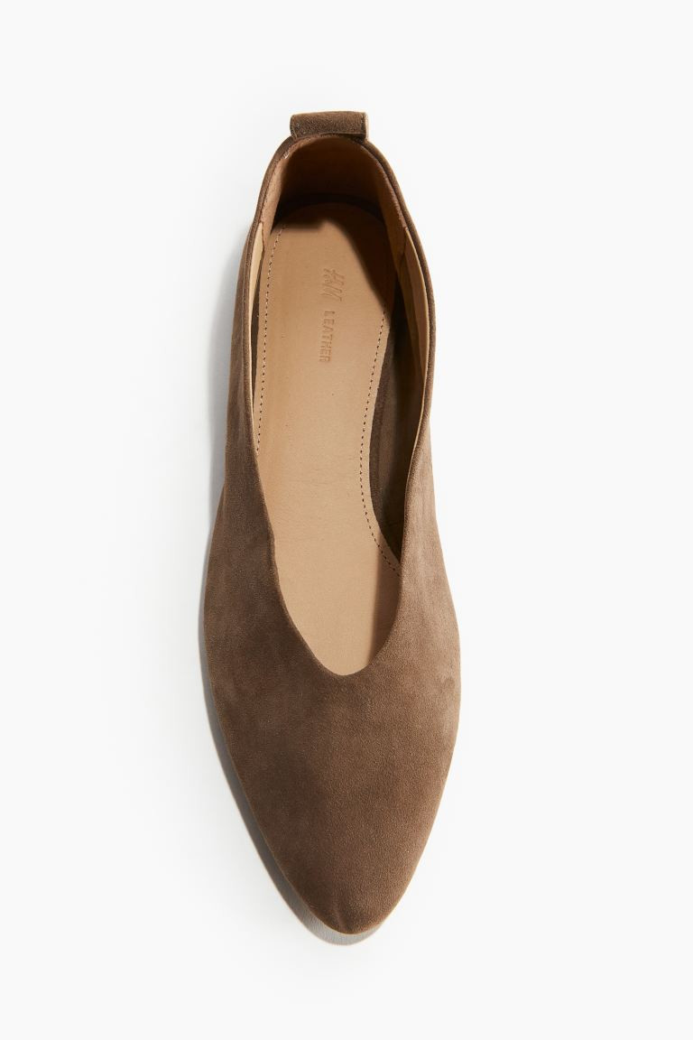 Suede Flats | H&M (US + CA)