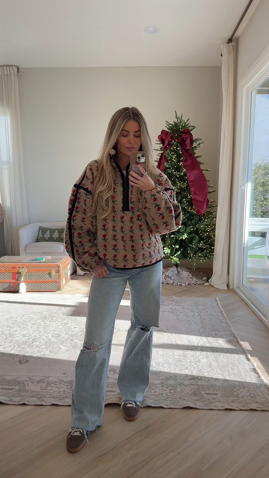 Code AMBERSAVE40 
Wearing size small / 26 denim 

#LTKHoliday #LTKCyberWeek