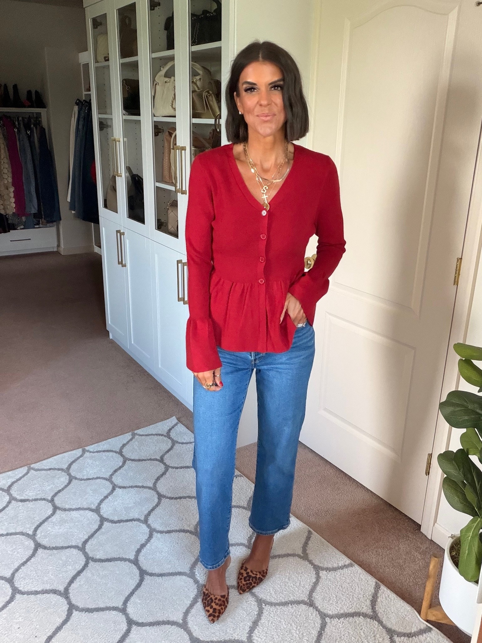 Size small in top Size 24 in jeans

#LTKgrwm #LTKootd #LTKmomlife