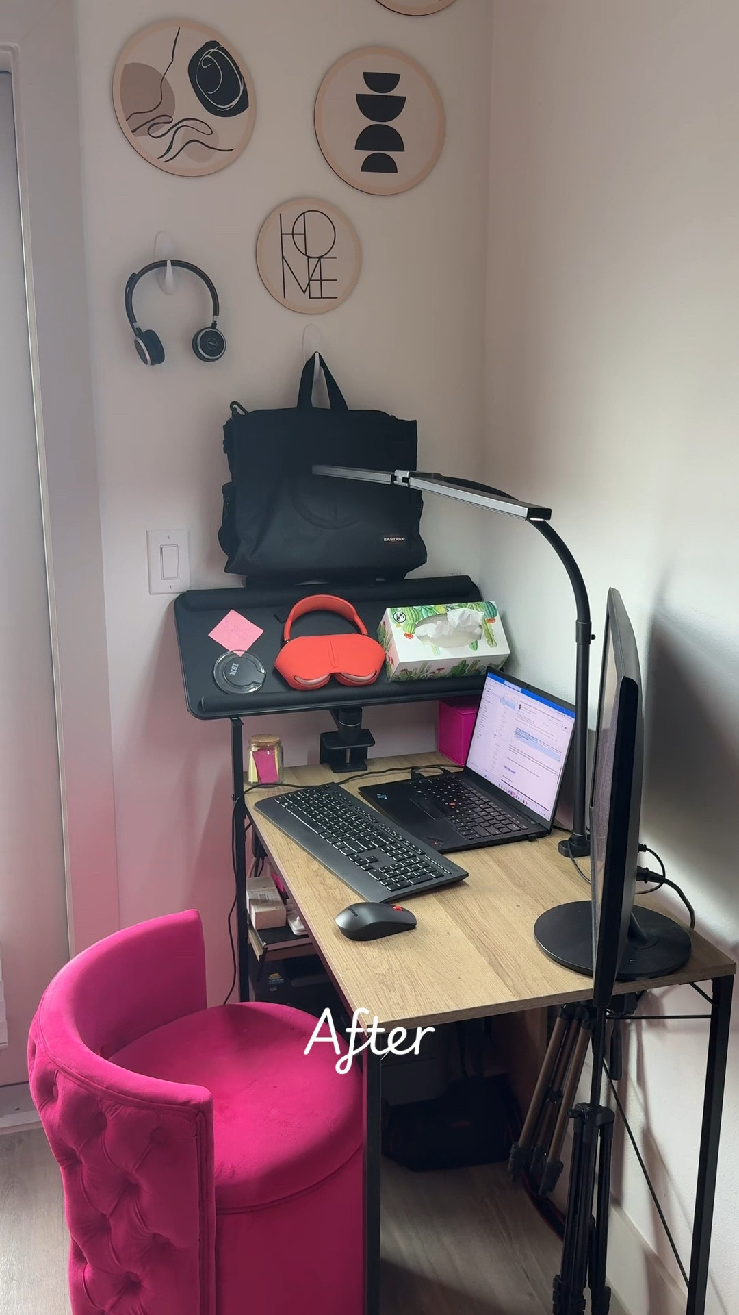 Can you spot the difference? 👀
I’ve been wanting to upgrade my bag holder for a while and this was such a simple change, but it made my workspace feel so much better ✨
#ltkhome #ltkfinds #ltklifestyle
#workspaceaesthetic #desksetup #deskinspo
#workspacesetup #officesetup #homeoffice
#organizationideas #simpleupgrade #deskorganization
#everydayessentials #aestheticsetup


#LTKHome