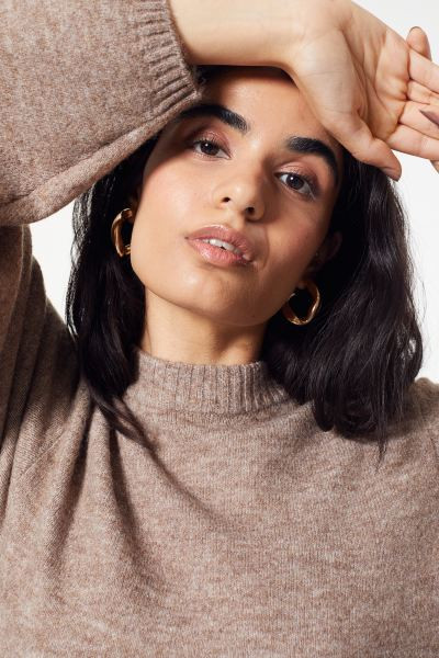 MAMA Knitted dress - Beige marl - Ladies | H&M GB | H&M (UK, MY, IN, SG, PH, TW, HK)