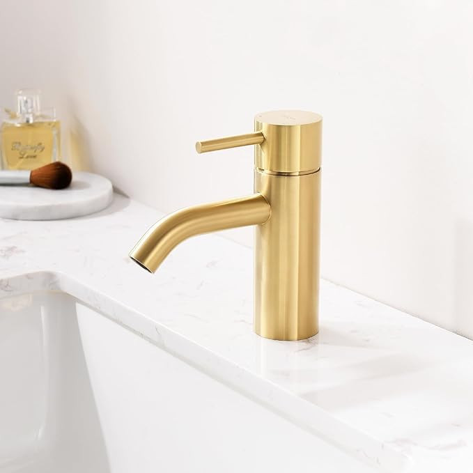 Brushed Gold Bathroom Faucet, Single Hole Bathroom Sink Faucet Modern Single Handle Vanity Faucet... | Amazon (US)