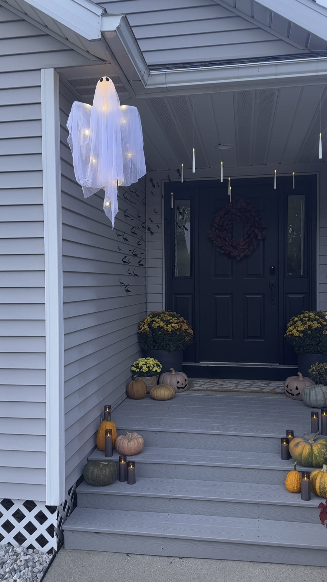 Obsessed with how our Halloween front porch turned out!! 🕯️👻🖤





#LTKSeasonal #LTKHalloween #LTKHome