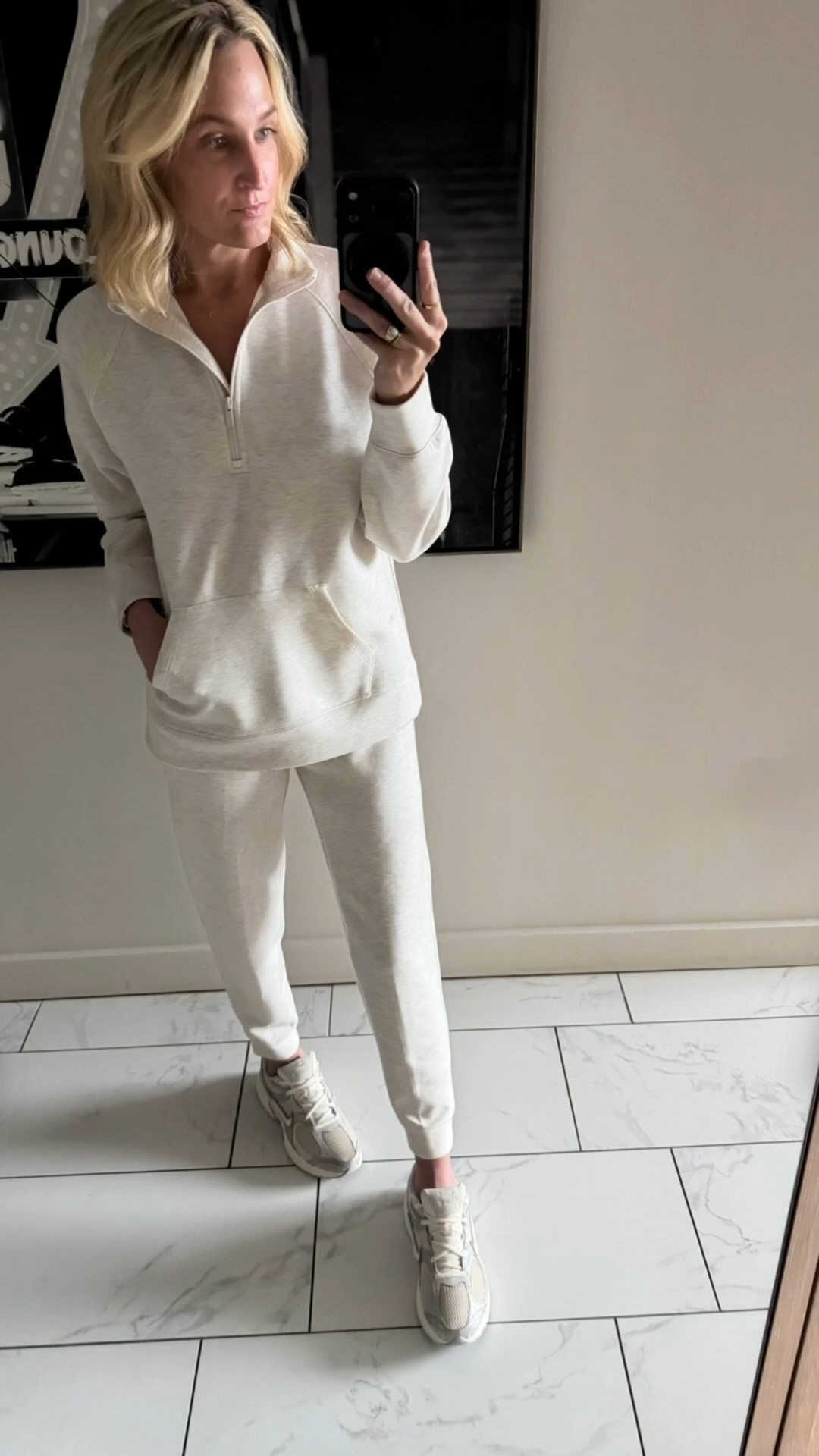 Neutral sweats that feel way more expensive than they are. 10/10.
Also showing love to the small shops today, wearing my @delajames necklace.
Tag your favorites and I’ll share a few ✨#targetstyle


#LTKGiftGuide #LTKCyberWeek #LTKHoliday