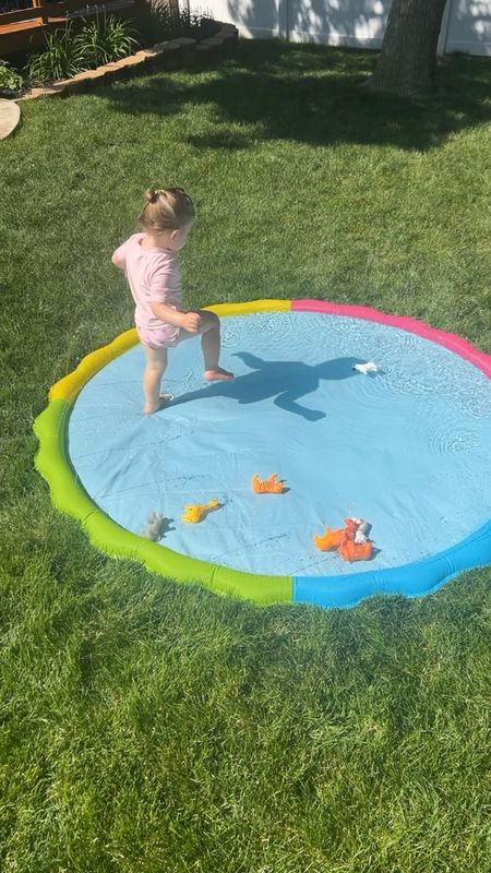 This splash pad is super non slip and comes in 5 different sizes! This will definitely get used all summer! ☀️🩵🐛🌸

#LTKFindsUnder50 #LTKVideo #LTKFamily