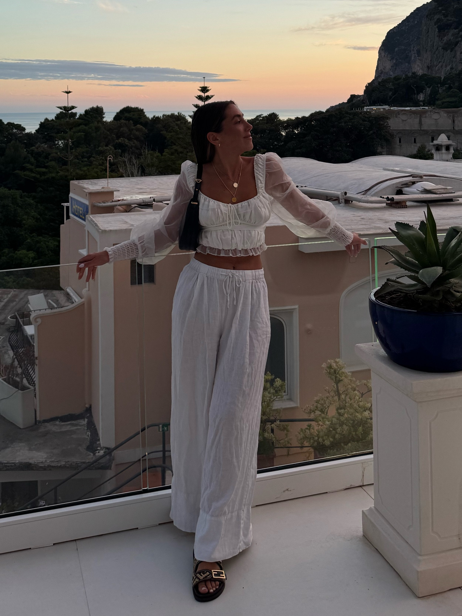 all white summer 

#LTKSummerEdit #LTKWedding #LTKFindsUnder100