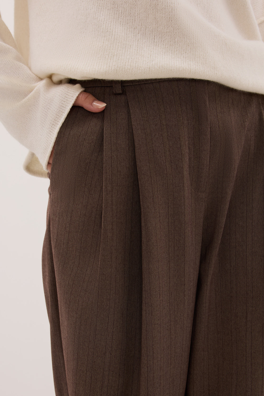 HAILEY CHOC STRIPE RELAXED PANT | DISSH