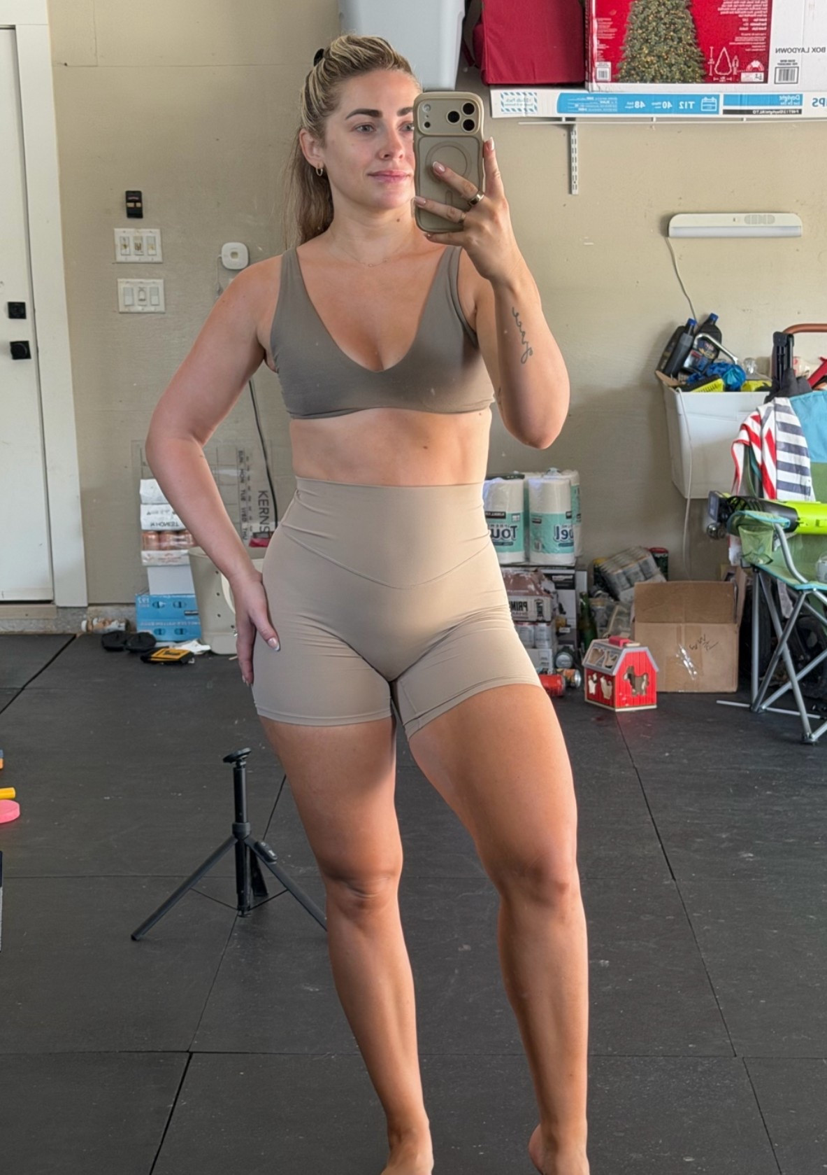 Workout set 🤍 two of my fav brands

#LTKootd #LTKfitnessgoals #LTKActive