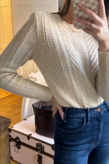 Cable knit sweater and jeans 👖 

#LTKworkwear #LTKstyletip #LTKHoliday
