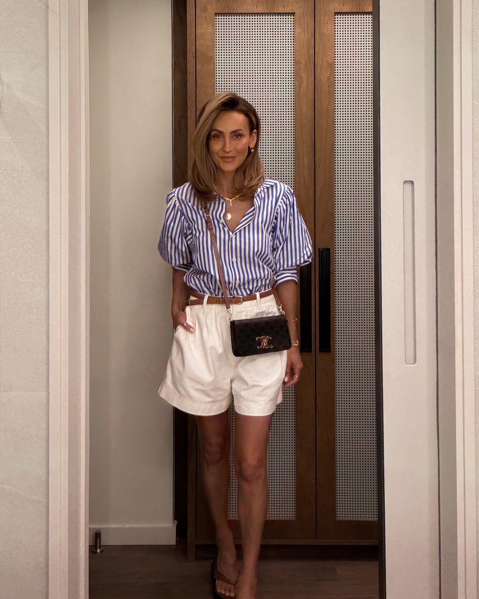 Zara casual dinner outfit 
Shirts are on sale and stocked (I adore this fit!) xs filts oversized on the legs
Shirt sold out quickly, linking a couple of similar styles! 

#LTKootd #LTKFindsUnder50 #LTKSaleAlert