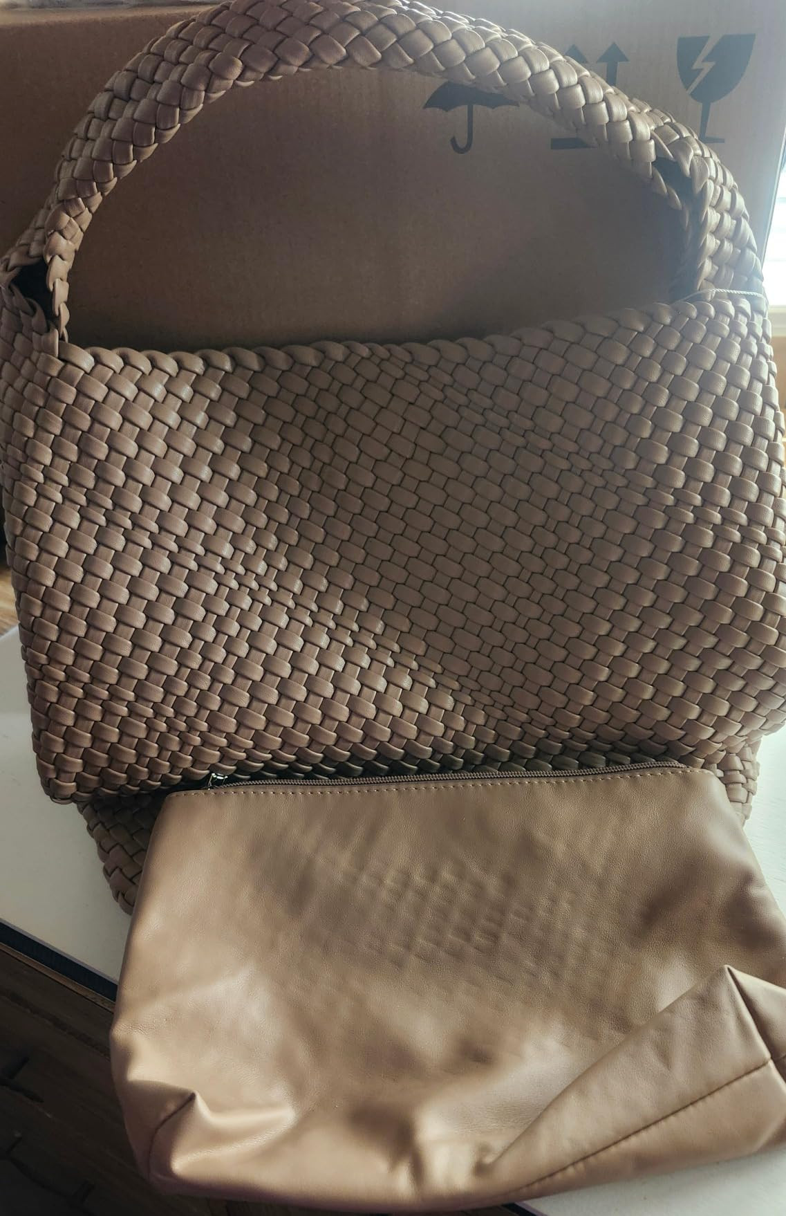 Woven Bags for Women Tote Purse: Vegan Leather Shoulder Handbags - Medium Beach Tote Bags - Handw... | Amazon (US)