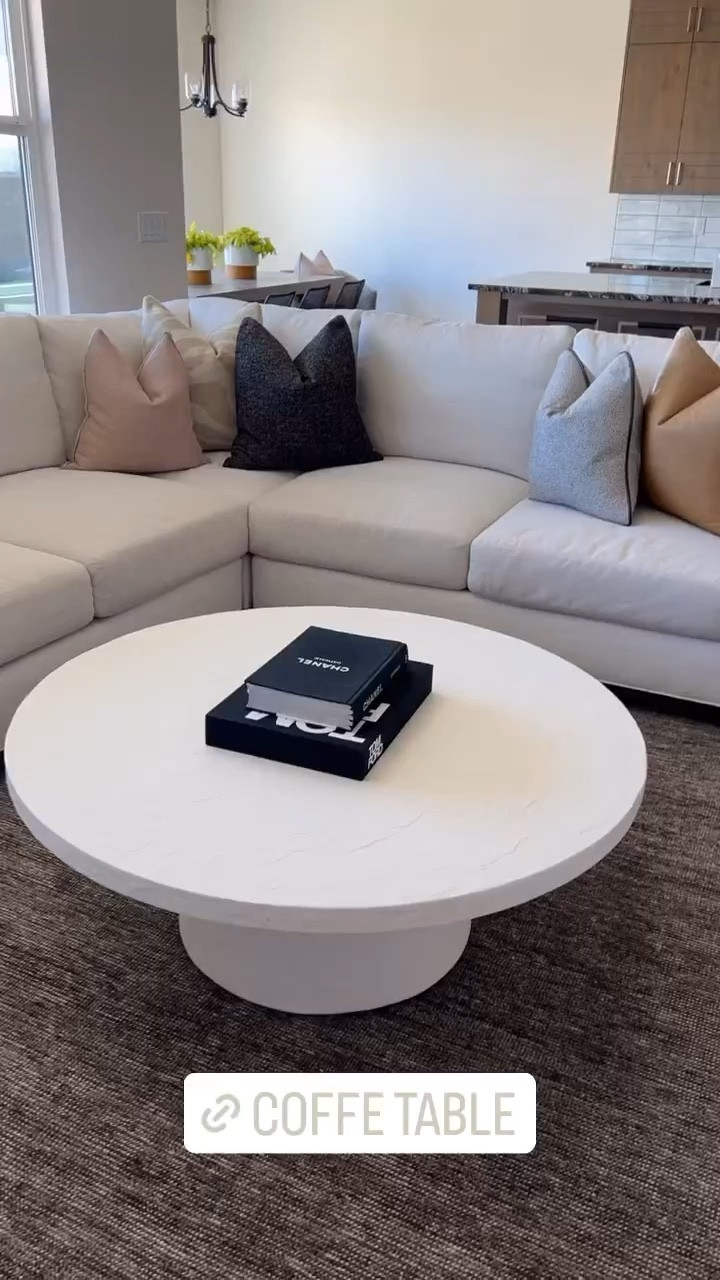 Loving our new white coffee table!! 

#LTKhome