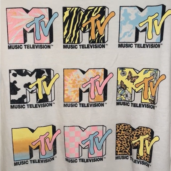Graphic Tee MTV | Poshmark