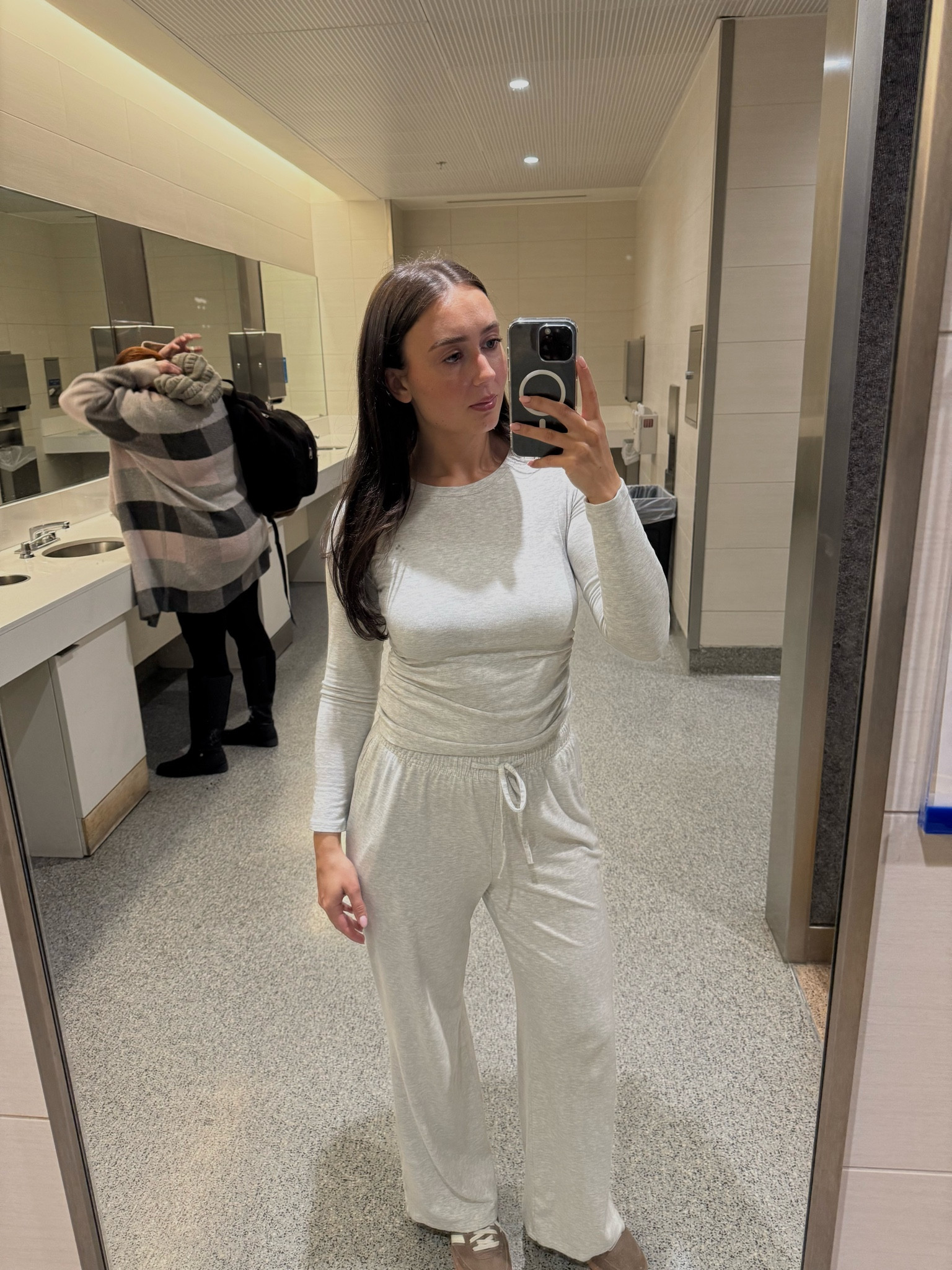 perfect lounge set, wearing size small🫶🏻

#LTKtravel #LTKfindsunder50 #LTKActive