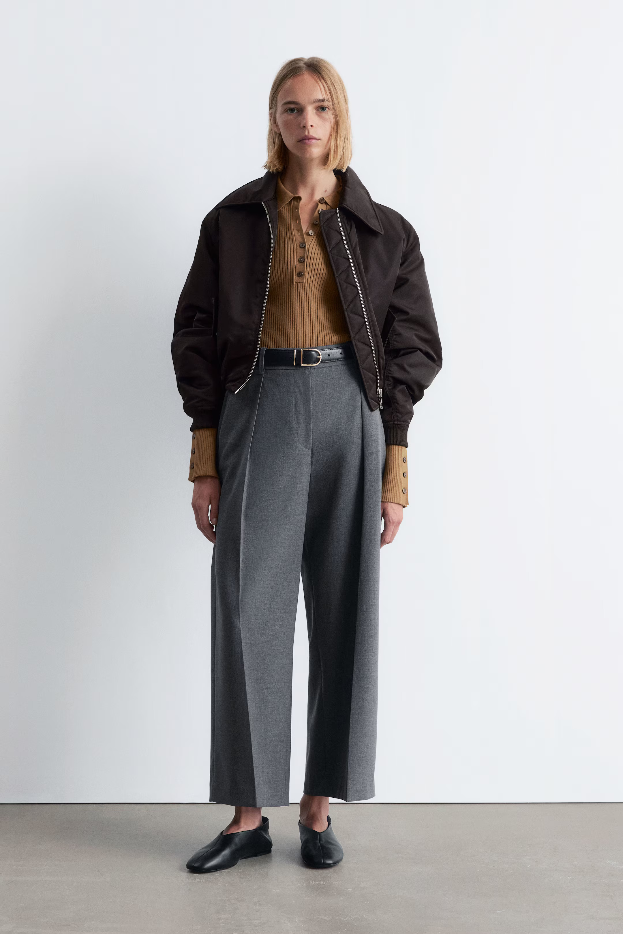 Pantalon habillé à plis marqués | H&M (FR, IT, ES, PT, BE)