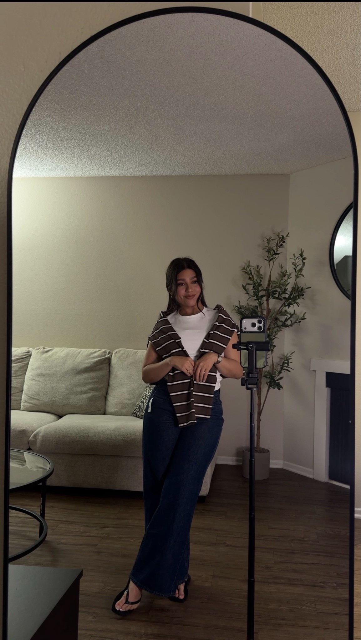 wearing a size xs in top, 0 in jeans and xs petite in stripped top (sold out for but linked same one in different pattern)

#LTKootd #LTKPetite