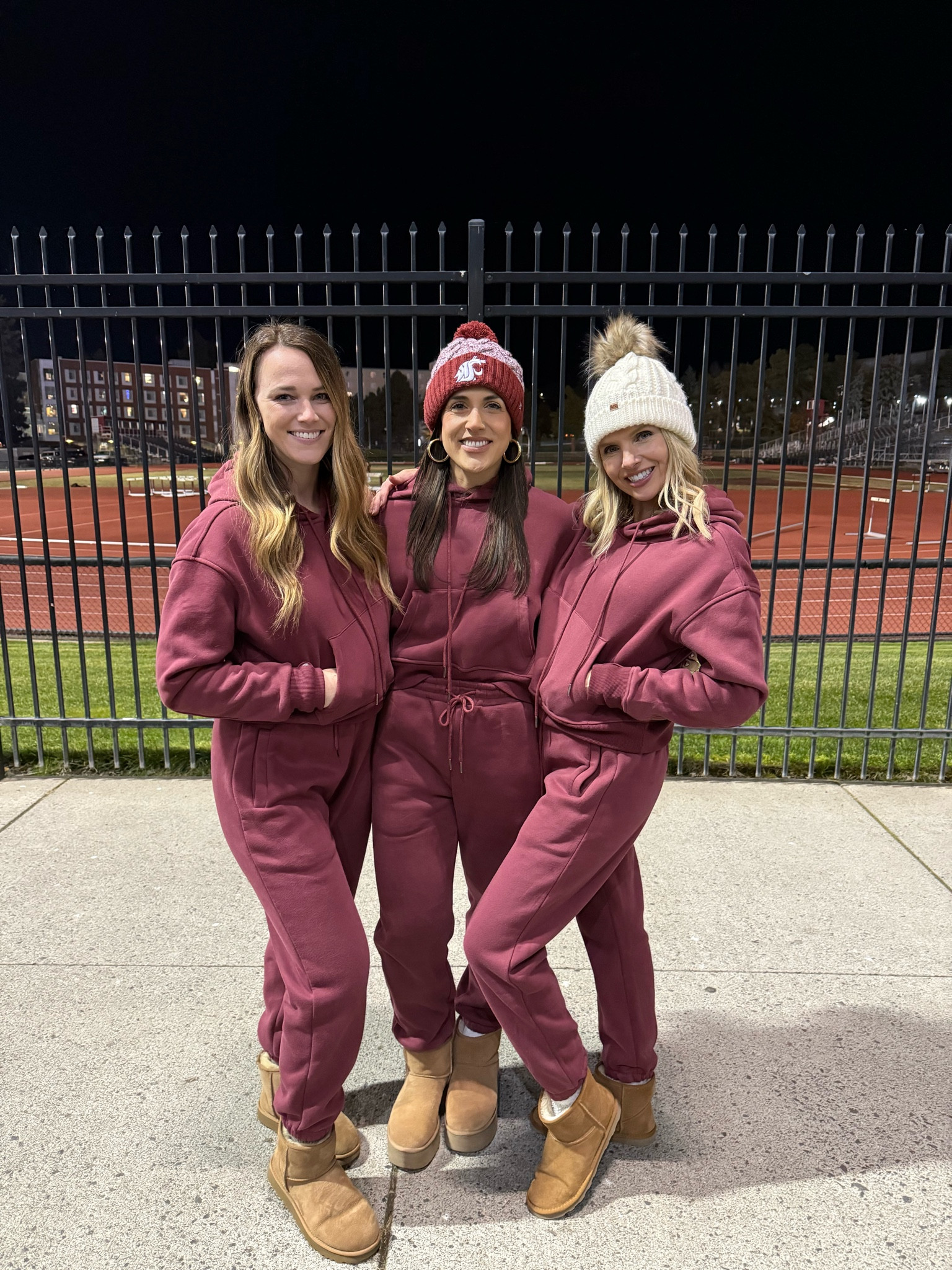 Matching sweat set. 
Amazon find. 
Cozy style. 
Sweatshirt and sweats. 
Burgundy. 
Lots of color options  

#LTKSeasonal