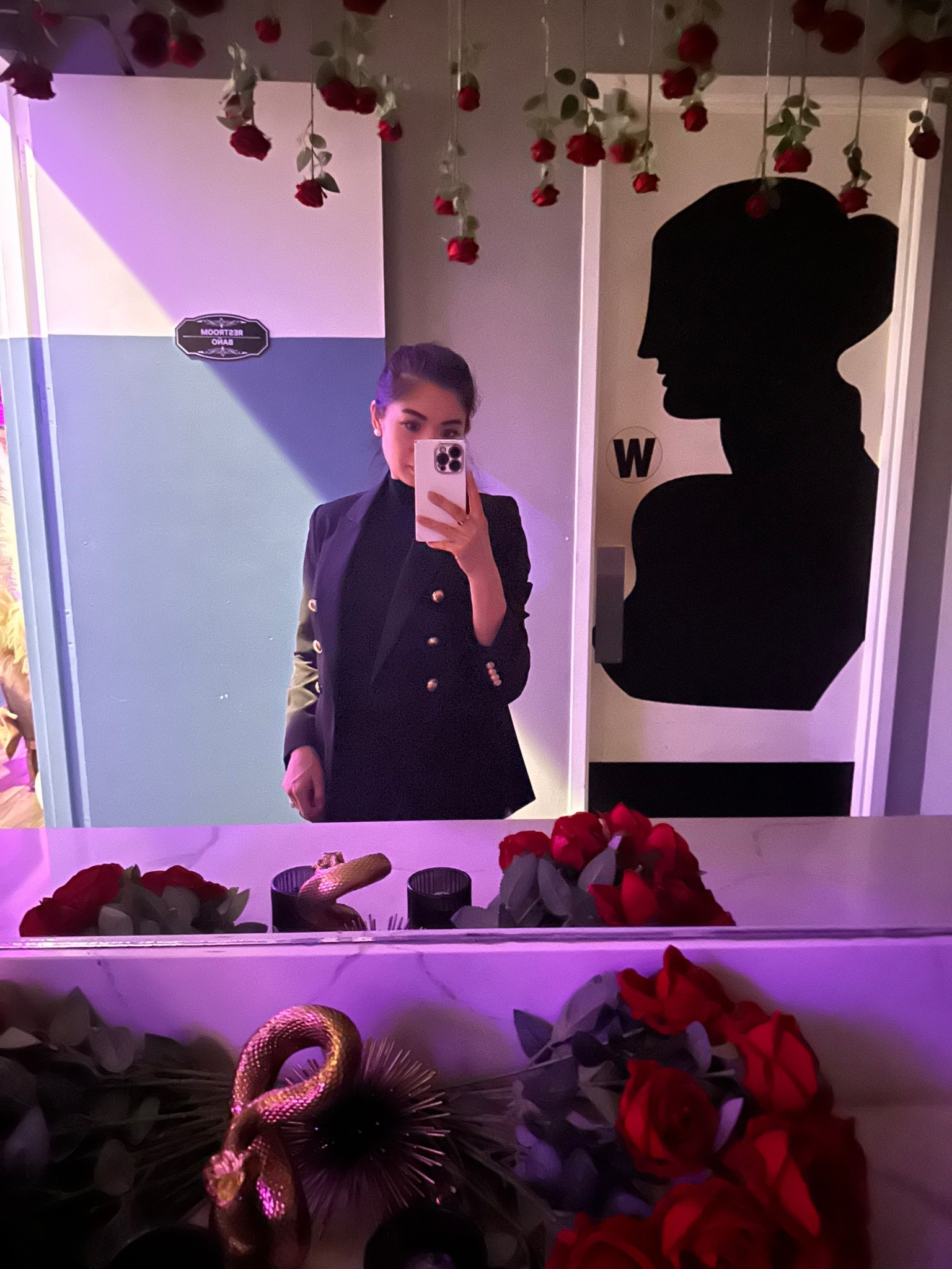 The perfect blazer for the office or a work event 

#LTKootd #LTKWorkwear