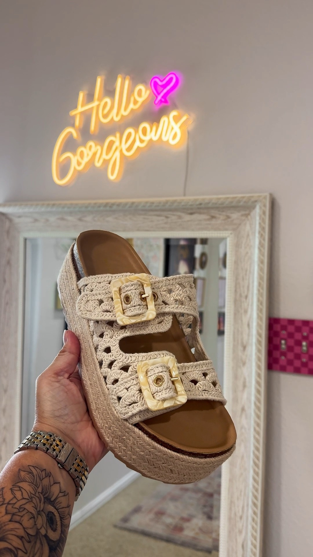 Cutie platform sandals from DSW 🫶🏻
