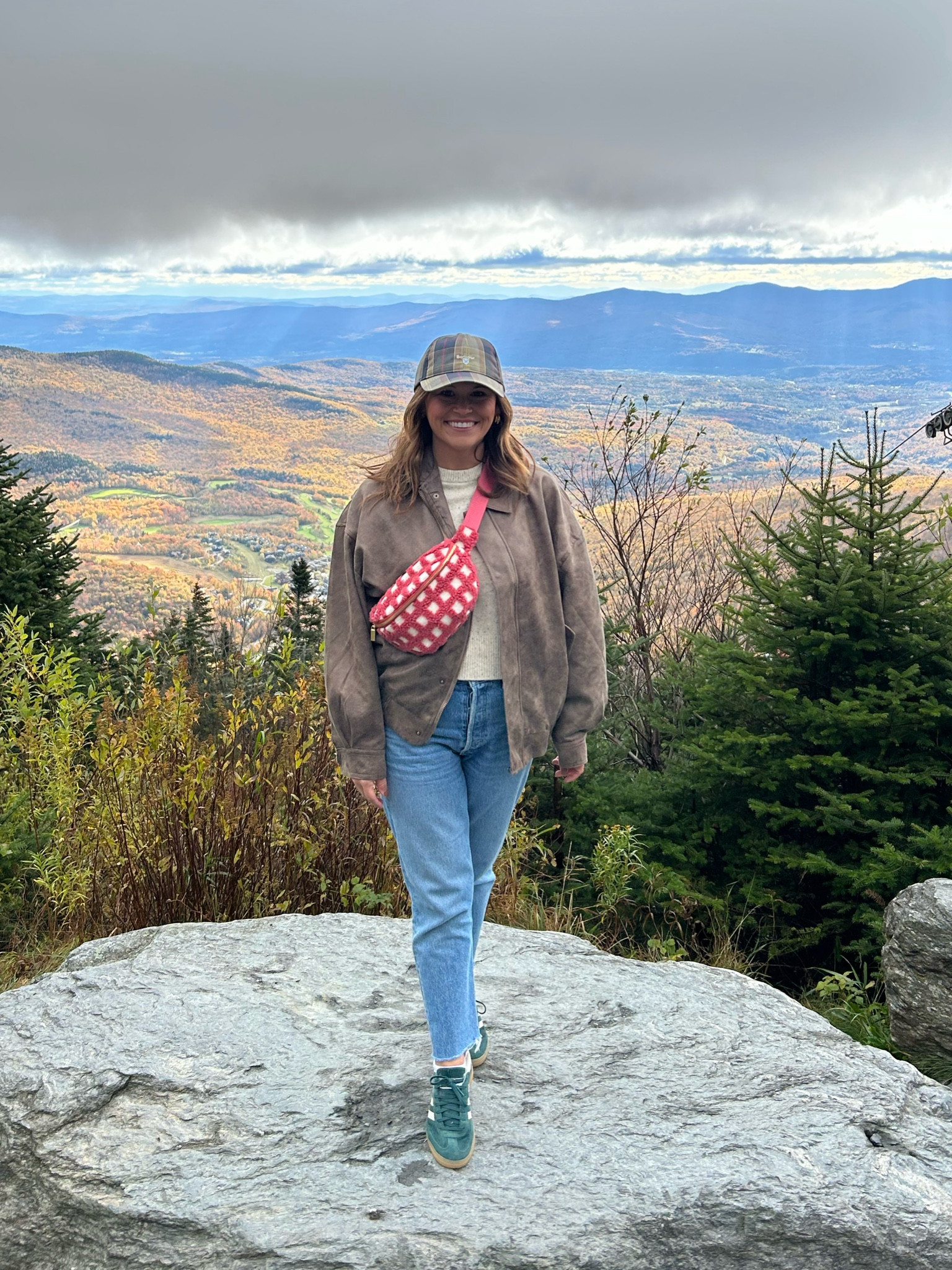 Crossbody is from a boutique in Jackson Hole called Midnight Lunch. Everything else is linked below. Wearing my true size. Jacket is oversized. Wearing a small! 



#LTKTravel #LTKFindsUnder100 #LTKStyleTip