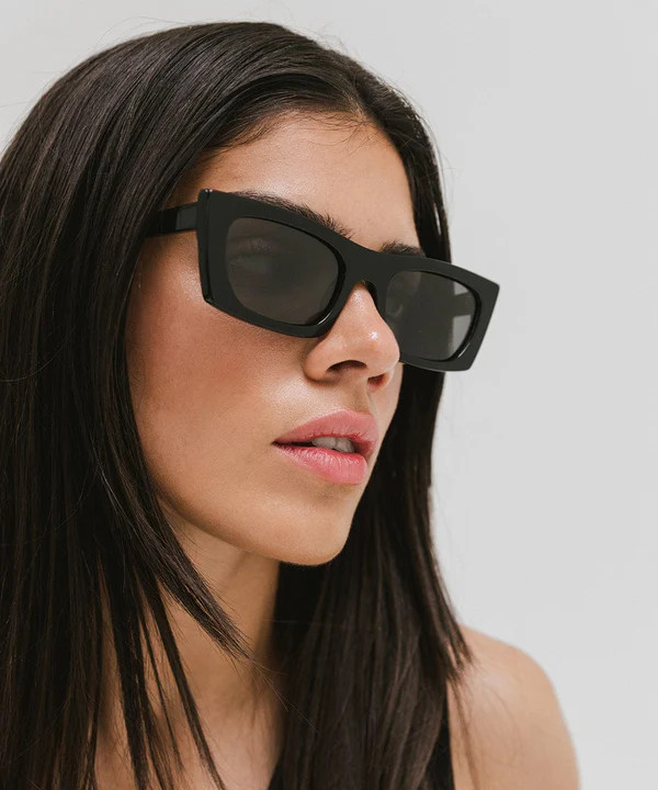 Jackie Rectangle Sunglasses | Gigi Pip