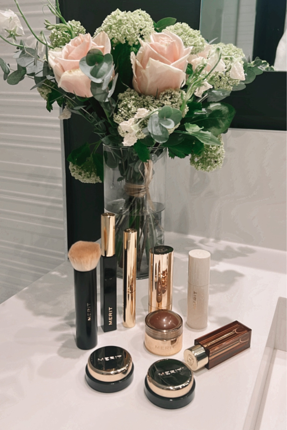 Some of my favorite beauty products by #Merit 


#LTKfindsunder100 #LTKbeauty #LTKtravel