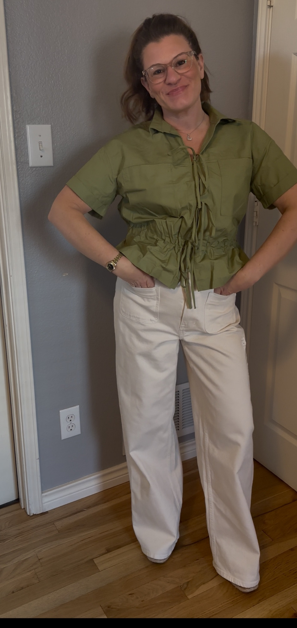 Walmart, spring outfit, cream jeans, army green 