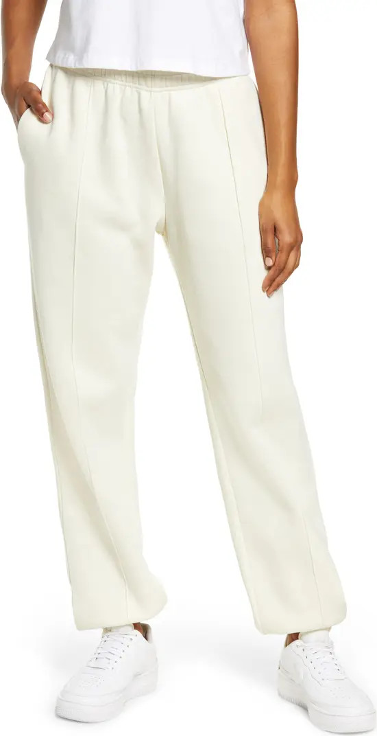 Sportswear Essential Fleece Pants | Nordstrom