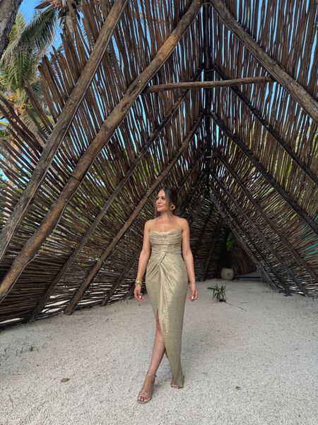 Tulum dinner outfit @showpo
Wearing a size 4.  I’m 5’4”/130.  My chest is 34C.  

 #LTKshoecrush #LTKover40

#LTKU