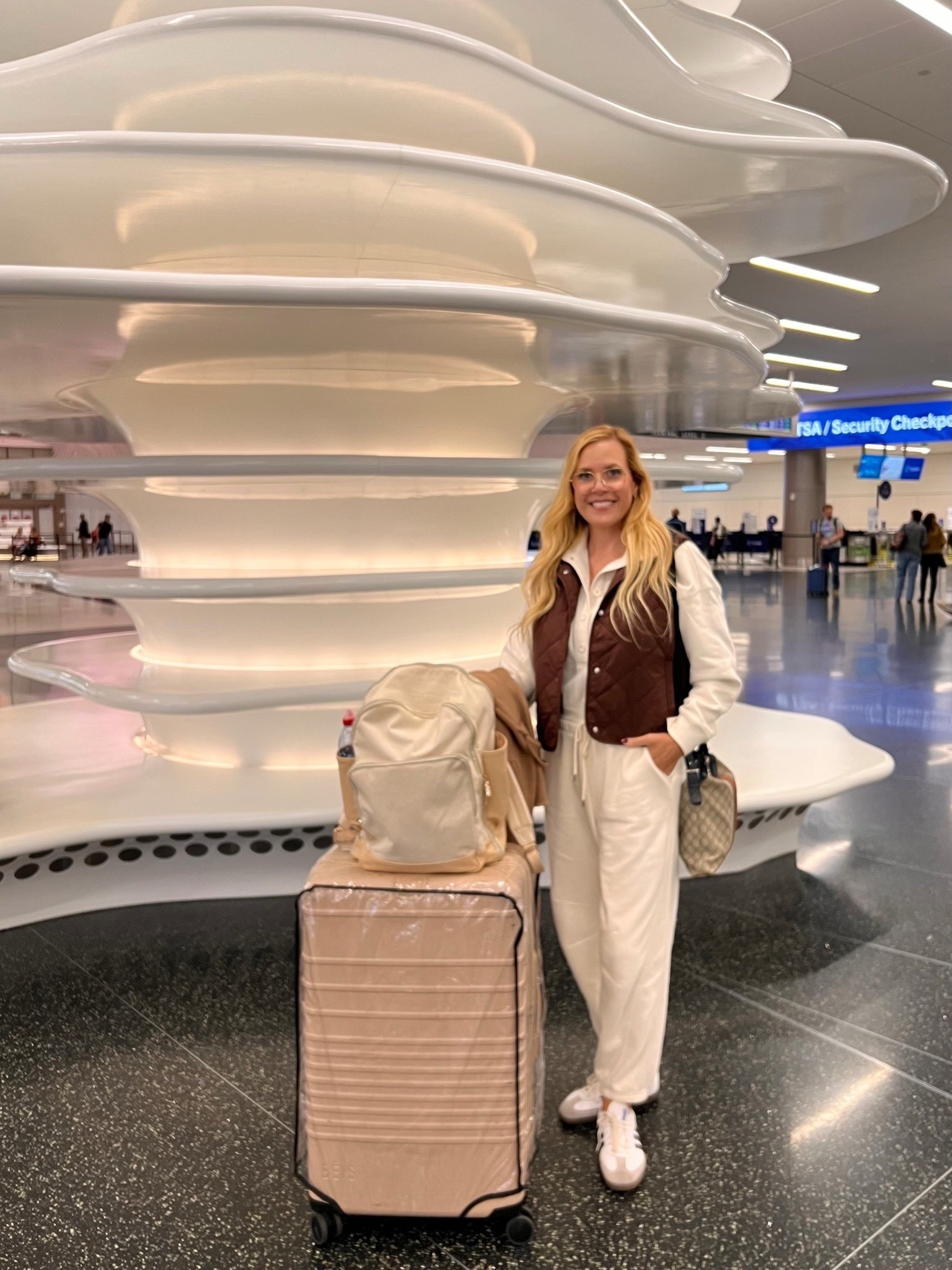 The BÉIS Sale is happening now for Black Friday! Save 30% site wide! Ask for this for Xmas or buy for someone on your list! Your new luggage is waiting for take off! 

#LTKTravel #LTKCyberWeek #LTKGiftGuide