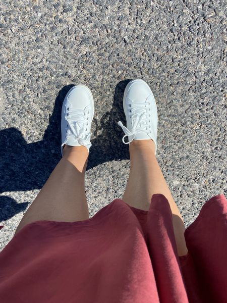 Some of the most comfortable white sneakers for travel 👟 🧳 from Vionic. And what’s even better - they’re on Amazon 

#LTKTravel #LTKShoeCrush #LTKActive