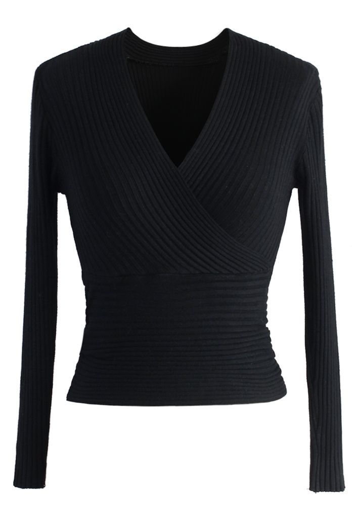 Glam V-neck Ribbed Top in Black | Chicwish