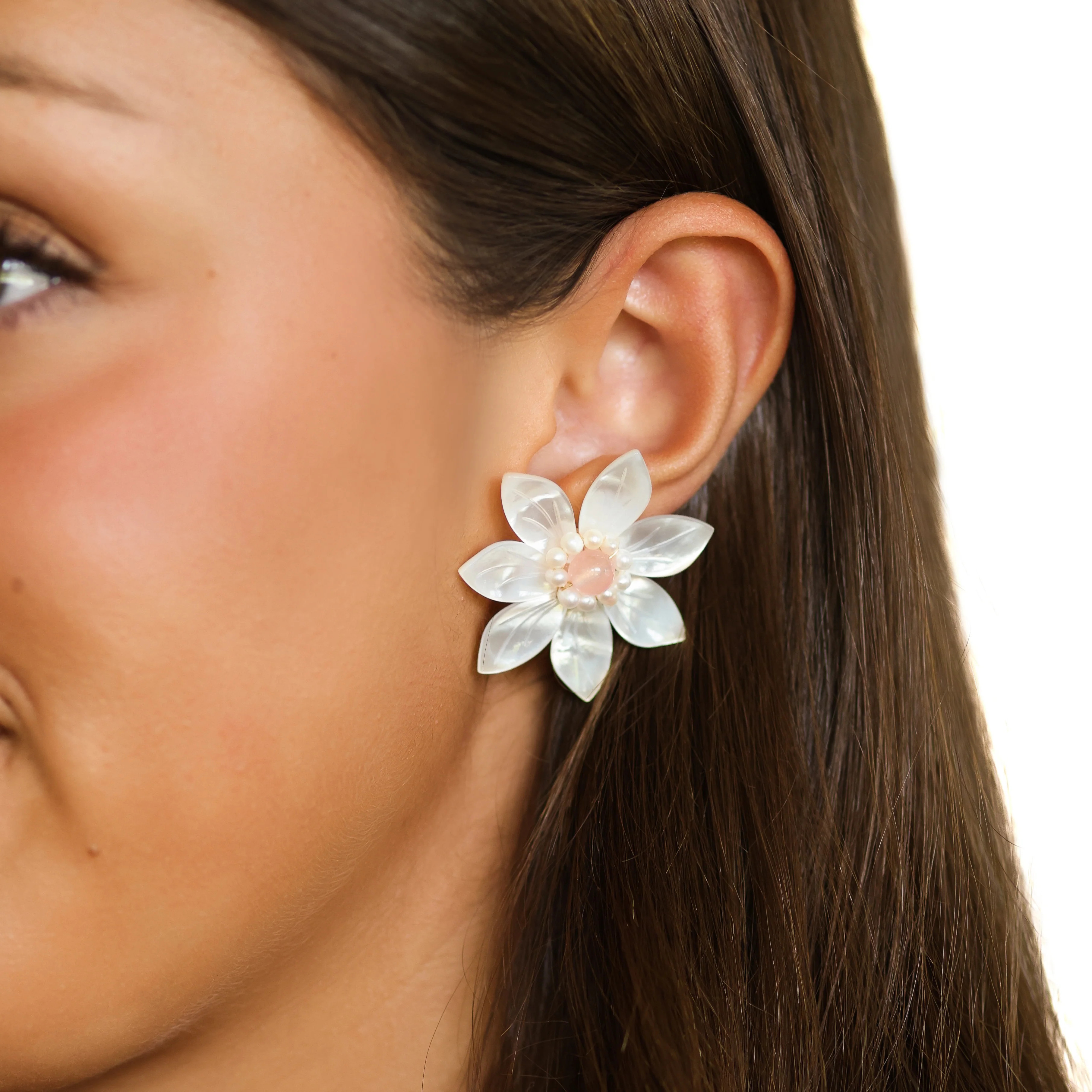 Lilac Pearl Flower Studs | Vivian Drew