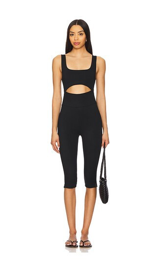 STRUT-THIS The City Jumper in Black. - size M | Revolve Clothing (Global)