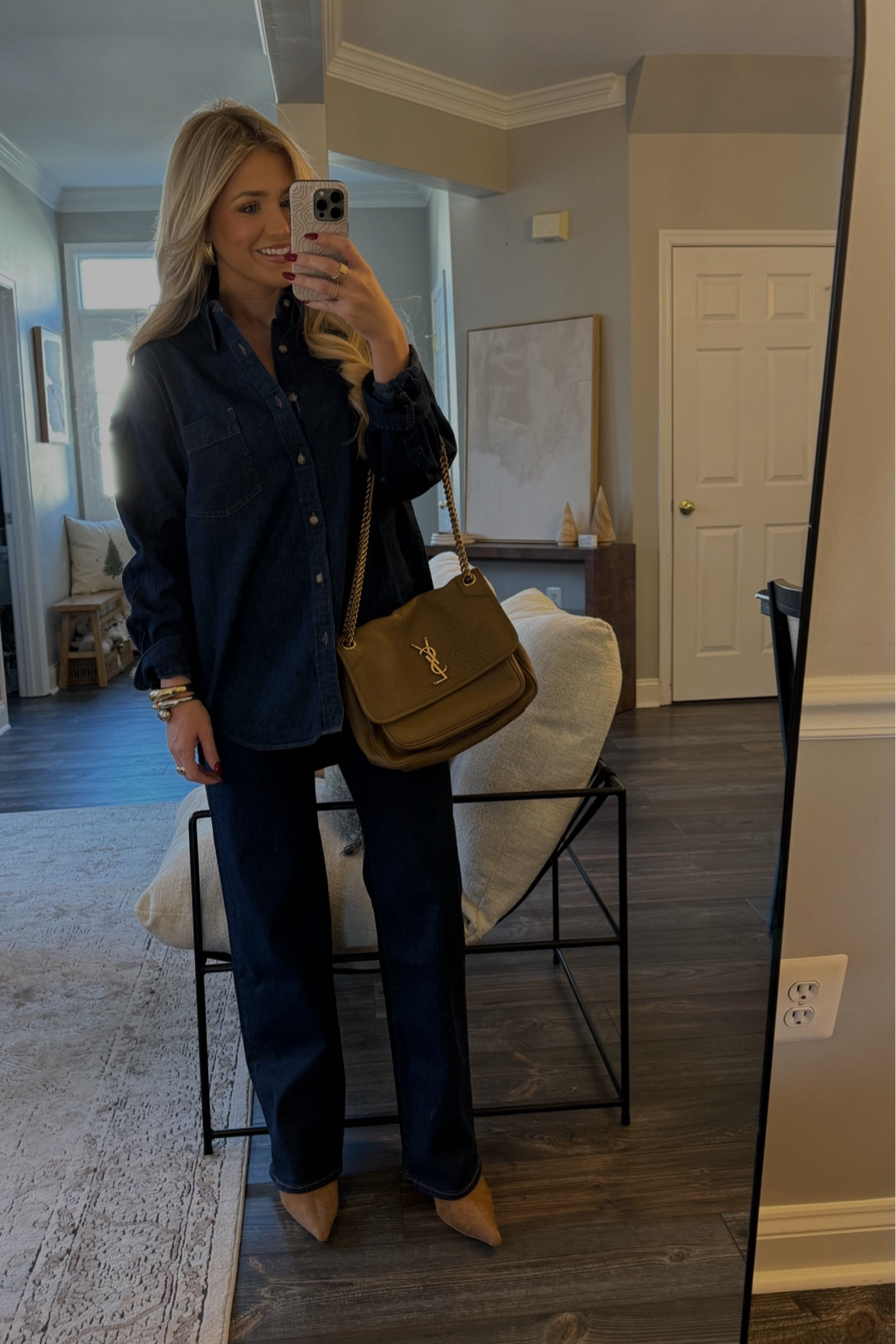 Casual Saturday fit- might be my favorite look of all time! Medium in the top and 27 in the jeans.

#LTKSeasonal #LTKFindsUnder100 #LTKStyleTip