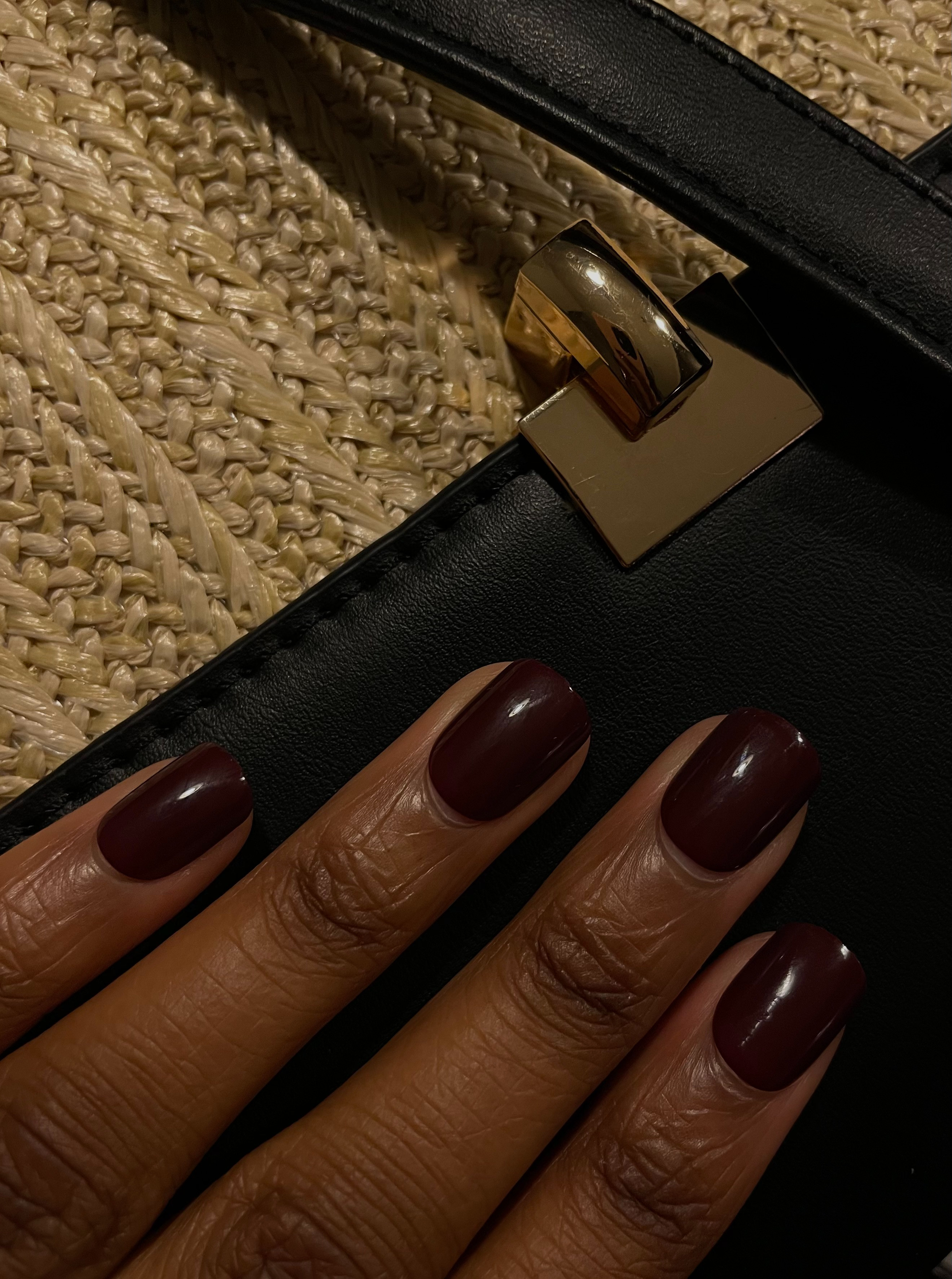 Fall nails, made easy. Loving this press-on manicure for autumn—tap to shop the exact set! #fall #fallnails #nailinspo #pressonnails #nailideas 

 #LTKFindsUnder50 #LTKStyleTip #LTKBeauty