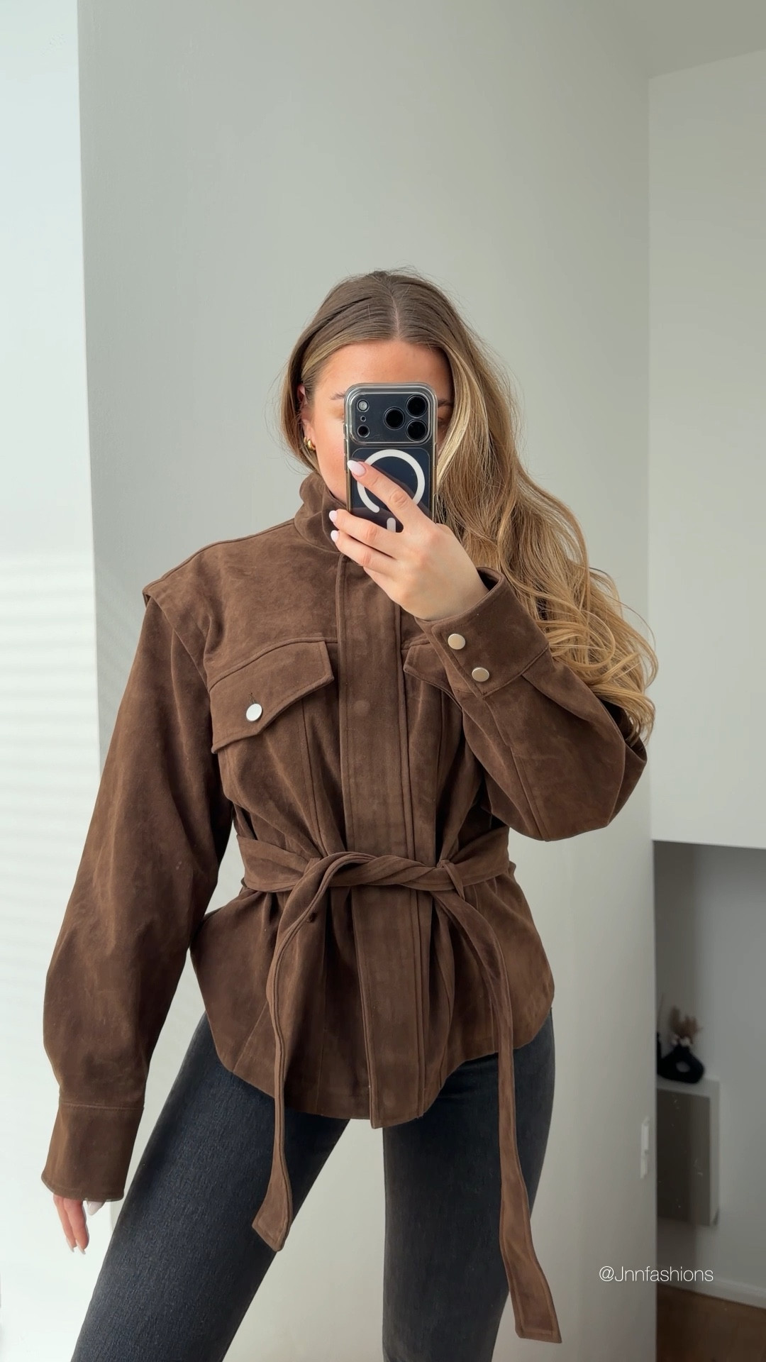 pov: finding the perfect suede Jacket 🐻 

#LTKjeans #LTKstyletip #LTKeurope