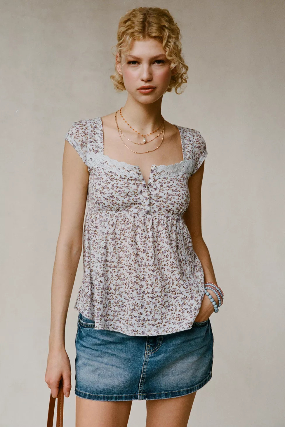 BDG Sawyer Lace Trim Short Sleeve Babydoll Top | Urban Outfitters (US and RoW)