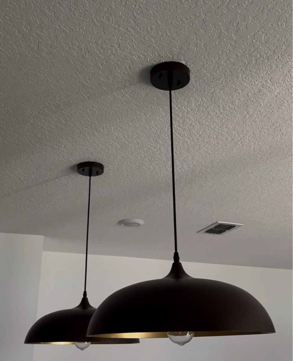 🚨 on sale now! 

a moment for the amazon pendant lights that I was scared to order lol 💅🏼 

#LTKHome #LTKSaleAlert #LTKCyberWeek