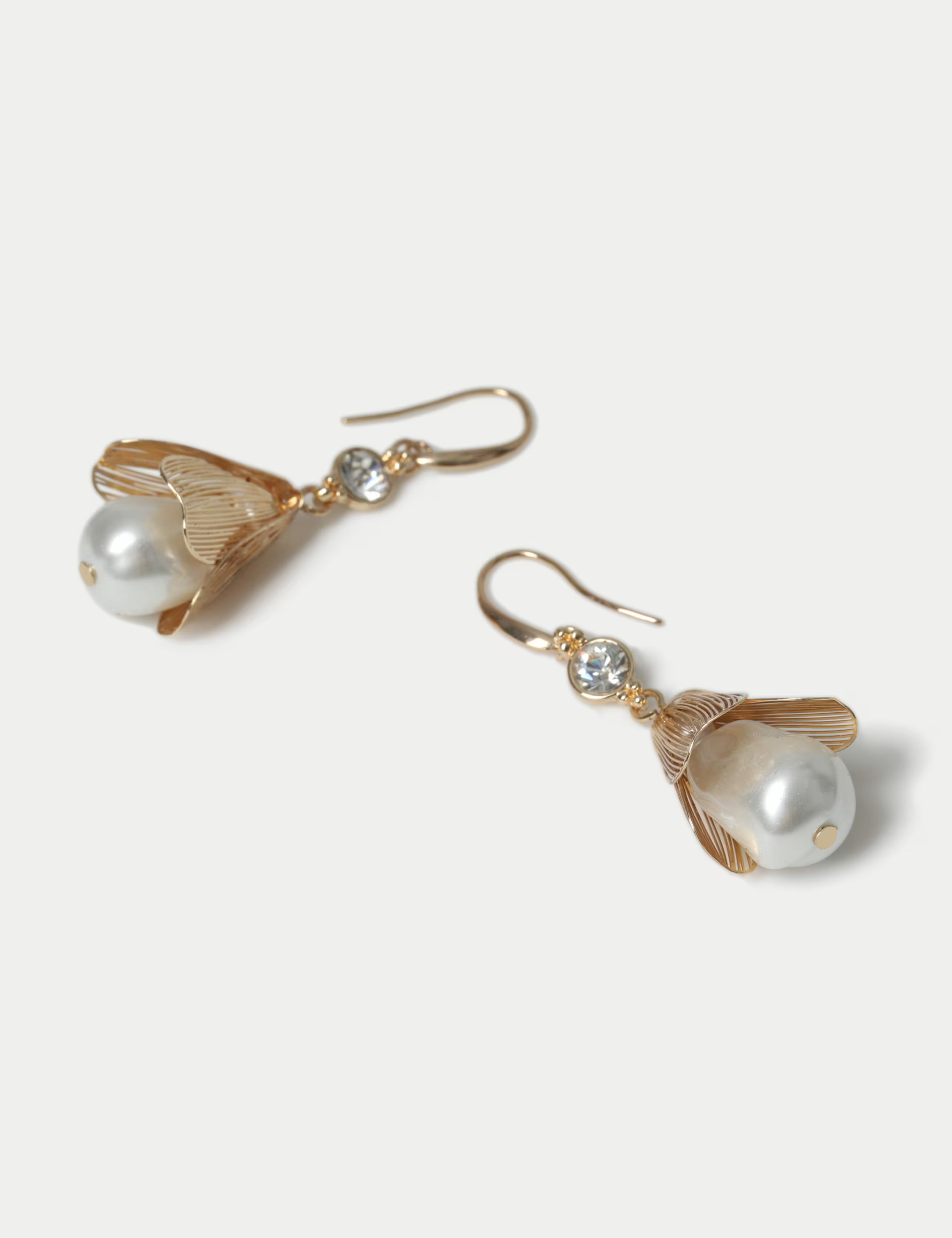 Petal Pearl Earrings | Marks & Spencer (UK)